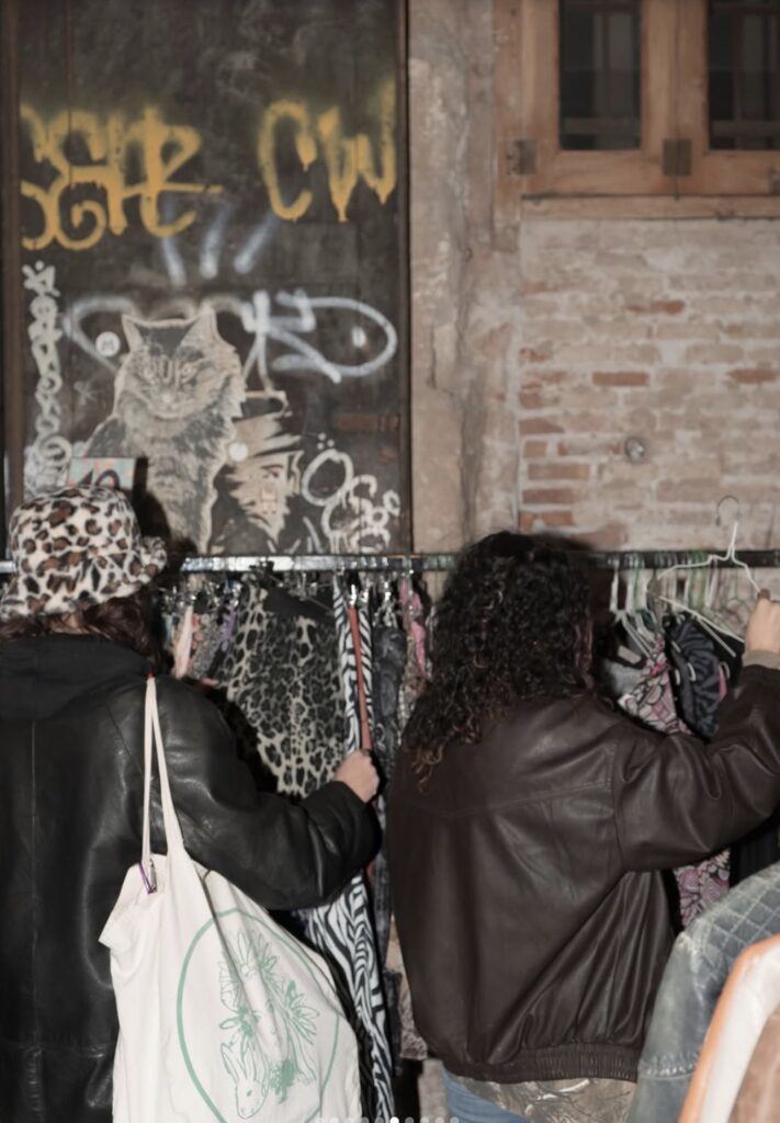 La Petite Parade vintage market